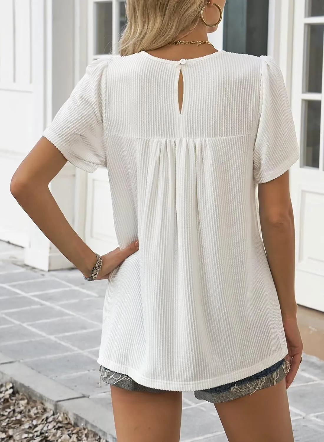 Womens Summer Tops Crewneck Short Sleeve Striped Shirts Casual Ribbed Blouses Flowy Hem Boho Clothing 2025